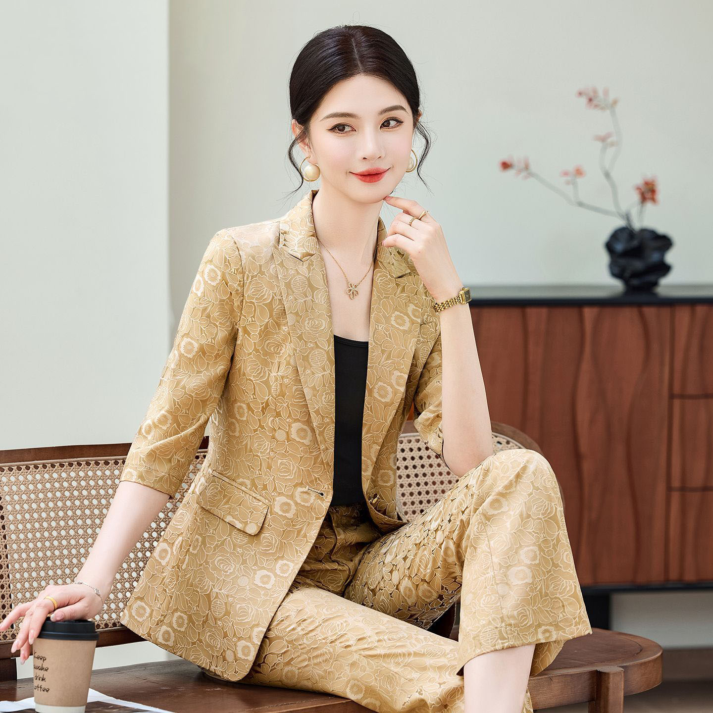 Novo Conjunto Feminino Elegant - Women Formal Wear Blazers avaliação e preço